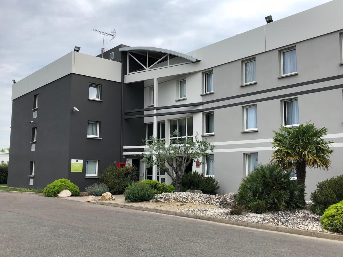 B&B Hotel Montauban Exterior photo